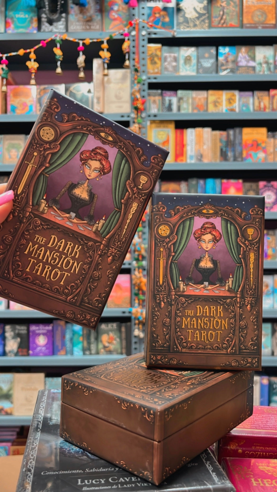 The Dark Mansion Tarot (VERSION XL 14CM)