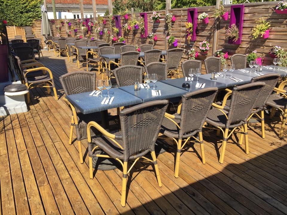 Restaurant À Côté