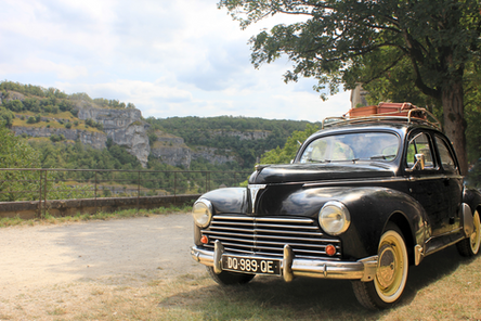 Rocamadour, village perché, flanc de falaise, plus beau village de France