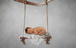 newborn photographer