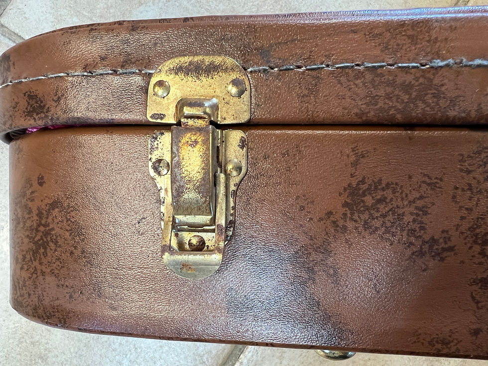 Thumbnail: Gibson Lifton Historic 5 Latch Brown Pink Hardshell Case Les Paul Aged $499