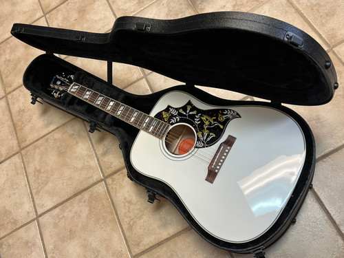 2026 Gibson Hummingbird Maple Alpine White Greatest Hits