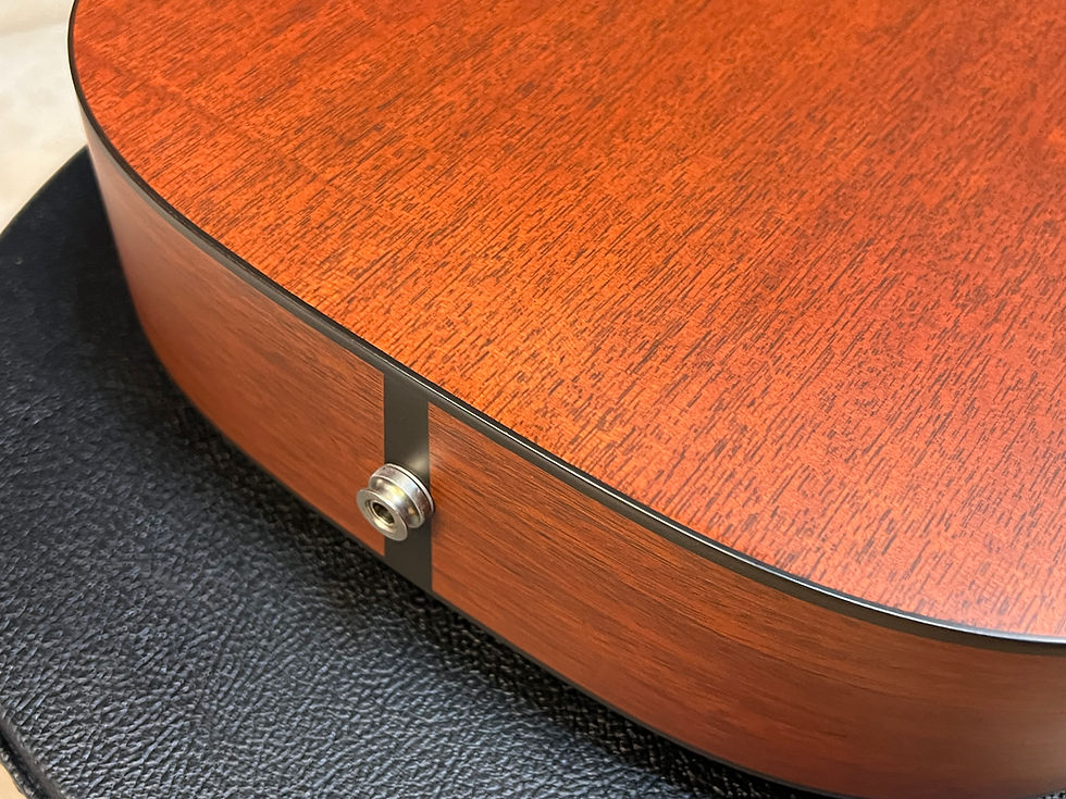 Thumbnail: 2008 CF Martin 00C-16GTAE Acoustic Bass Natural with case