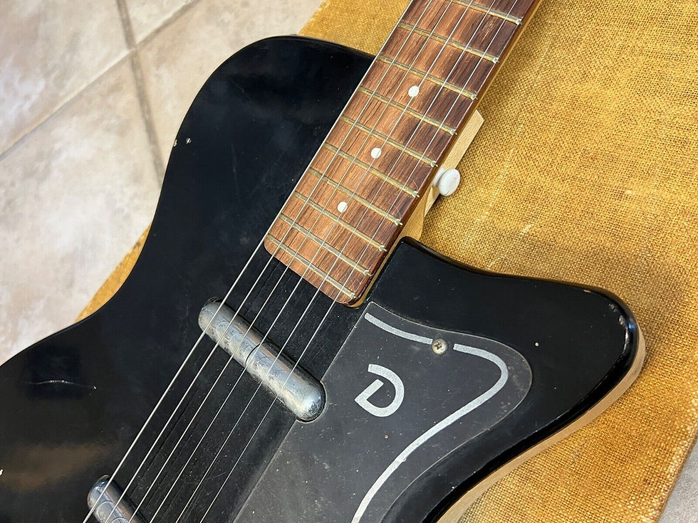 DANELECTRO エレキギター　56-U2 ブラック シングルカット 57 DANELECTRO エレキギター 56-U2 ブラック シングルカット 57