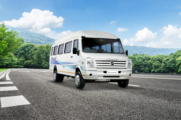 traveller booking in patna.webp