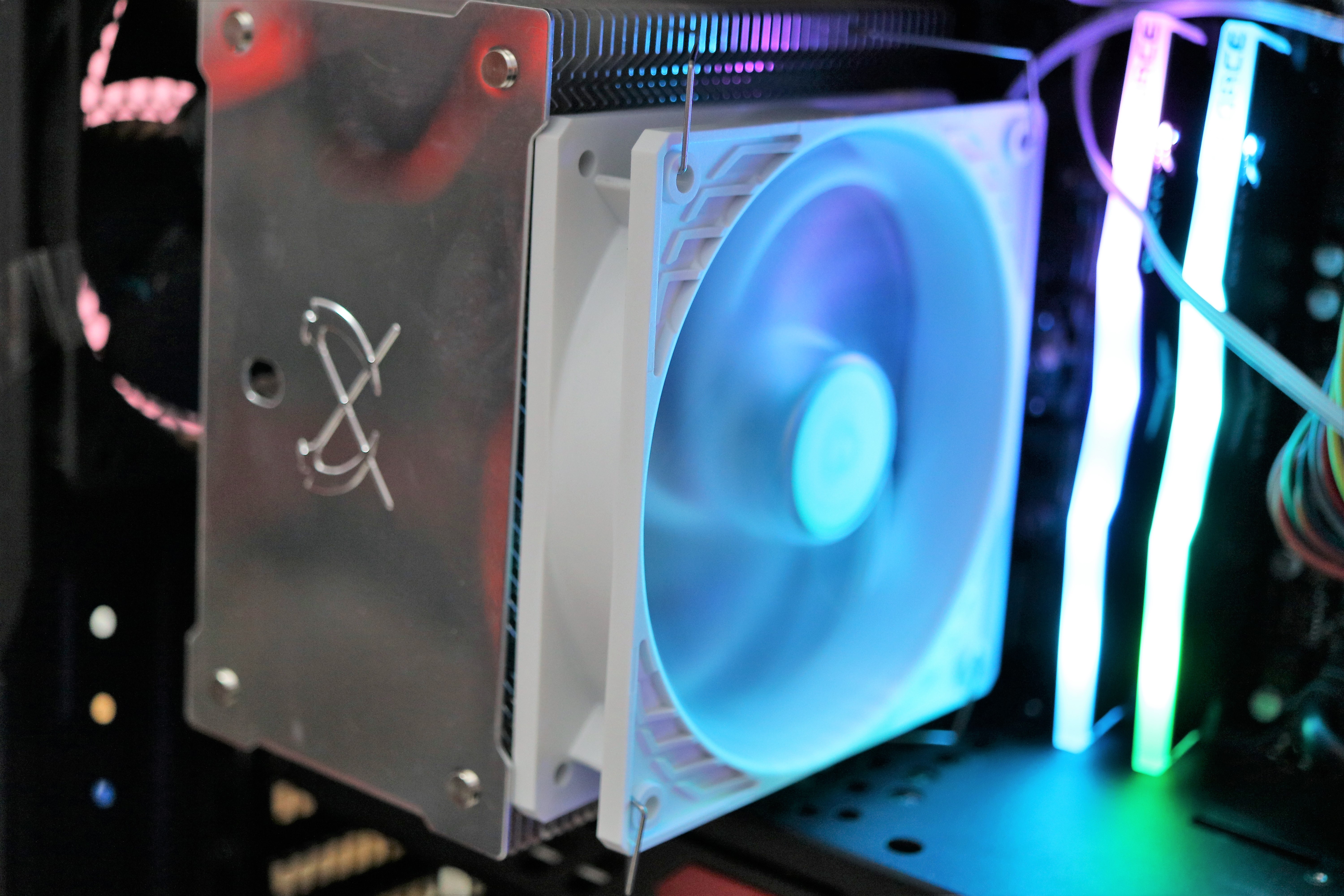 Arctic P12 PWM PST ( ACFAN00134A ) Review | Tech For Techs
