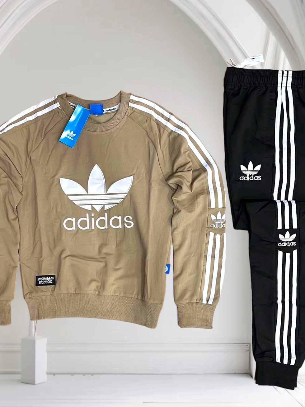 Thumbnail: Adidas Complete