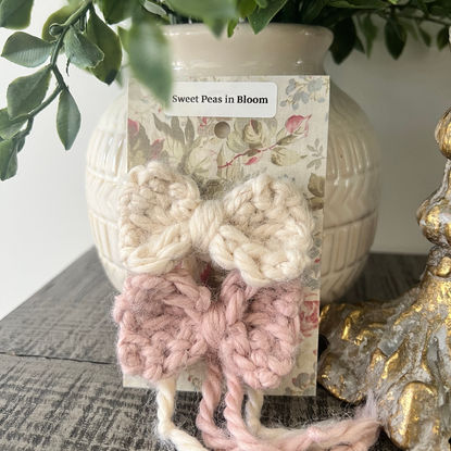 Mini Pink & Cream Bows