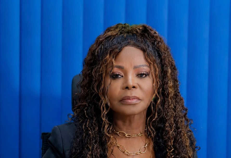 Ireuda Silva destaca os 20 anos da Lei Maria da Penha e reforça compromisso com o combate à violência contra a mulher.