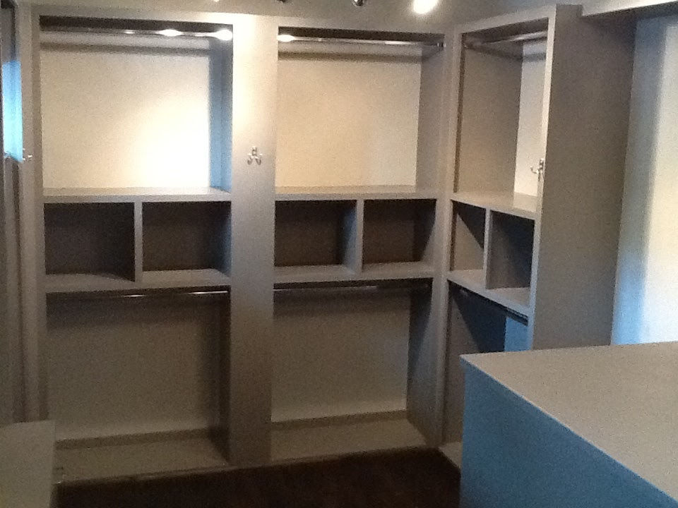 Gray Closet 4.JPG