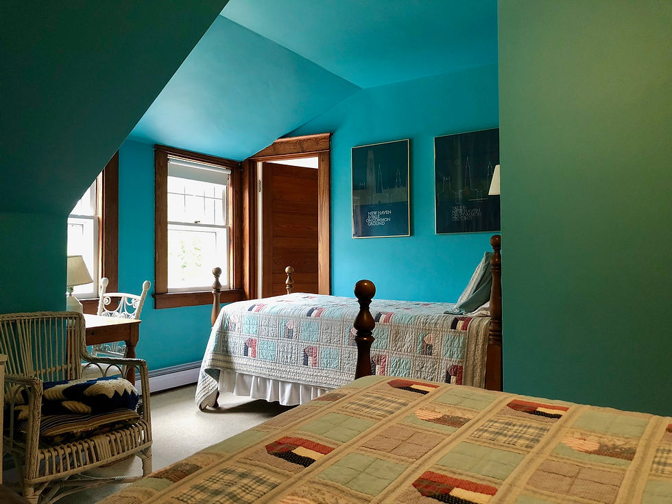 2nd floor queen/twin