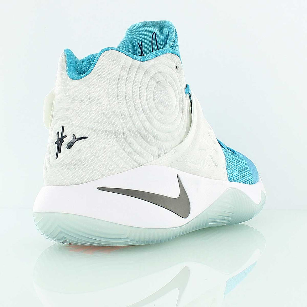 Thumbnail: NIKE KYRIE 2 X'MAS