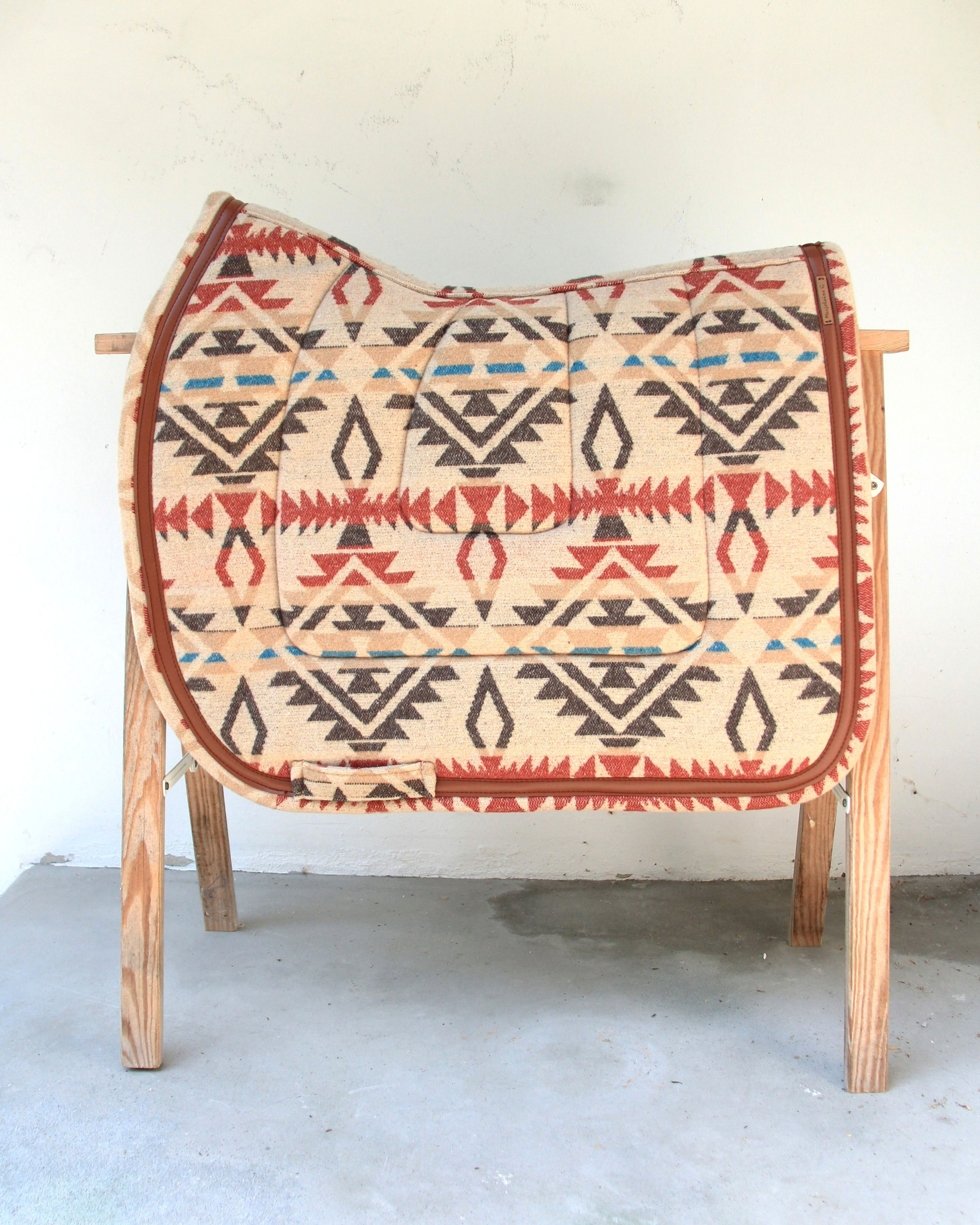 Tapis de selle - Classique - Navajo Beige Endroit Finition Cognac