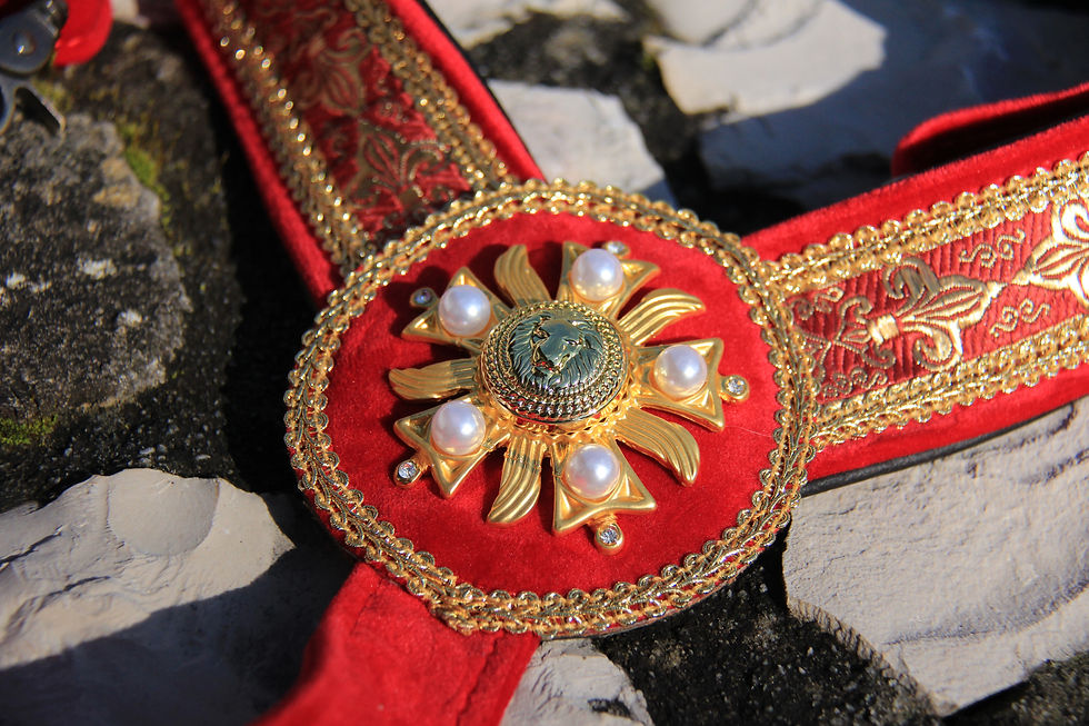 Miniaturbild: Dekorative Jagdhalskette - Barock - Rote Lilie