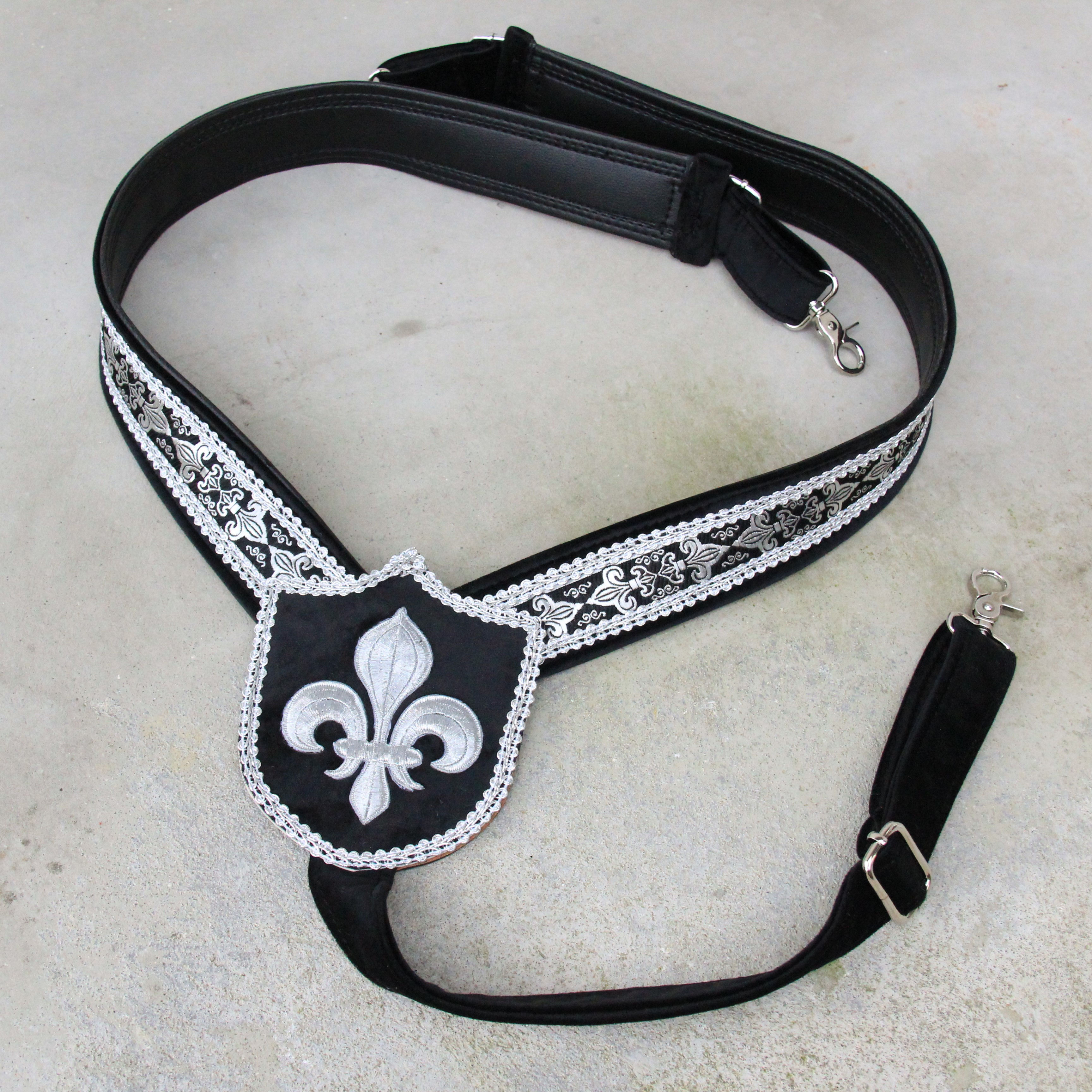 Copia de Collar de caza decorativo - Terciopelo negro y plateado - Flor de lis