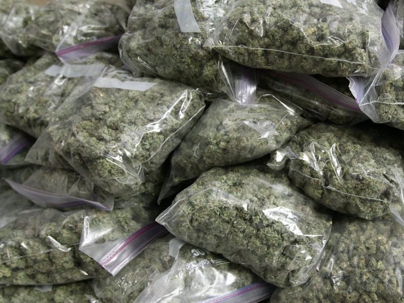 40 kilogrammes of mbanje seized by ZRP detectives along Simon Mazorodze Road.