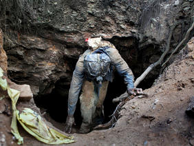 Artisanal miners working at Ball Mine Mutawatawa
