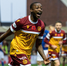 Tawanda Maswanhise celebrating goal Motherwell