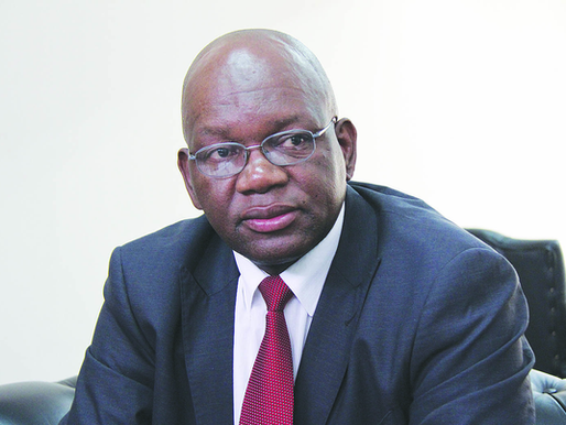 Godwills Masimirembwa addressing journalists in Epworth.