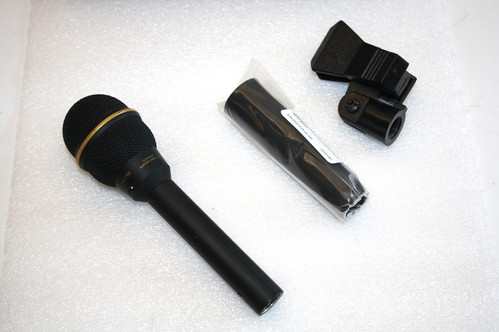 EV ElectroVoice N/D 757B Dynamic Supercardioid Microphone w Case