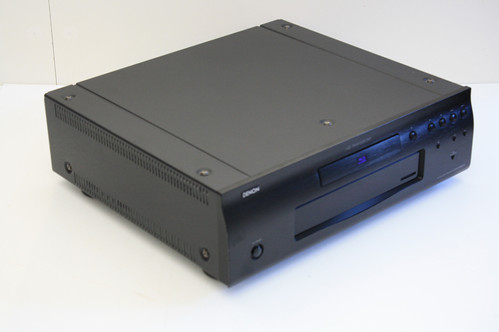 Denon DVD-2500BTCI Blu-Ray Player with RC-972 Remote, HDMI Cable