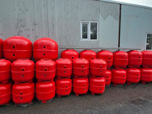 OEM fiberglass pool filter manufacturing facility producing export-ready filtration systems