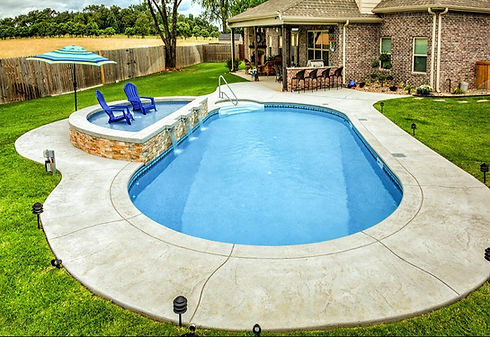 oval-shaped-swimming-pools.jpg