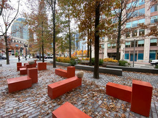 Kamusal alanda kullanılan polyester kompozit dış mekan kent mobilyaları