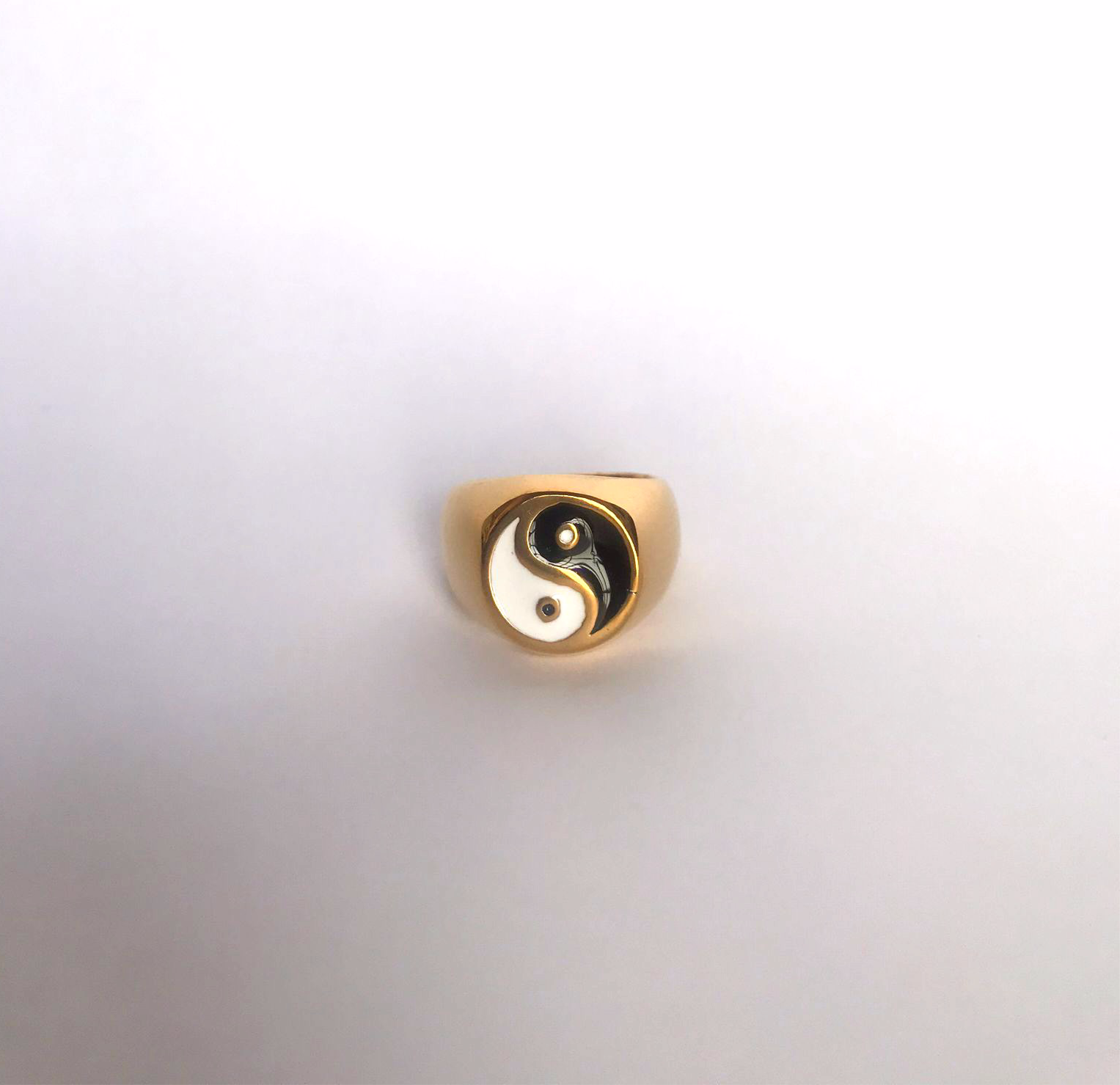 anillo yin yang