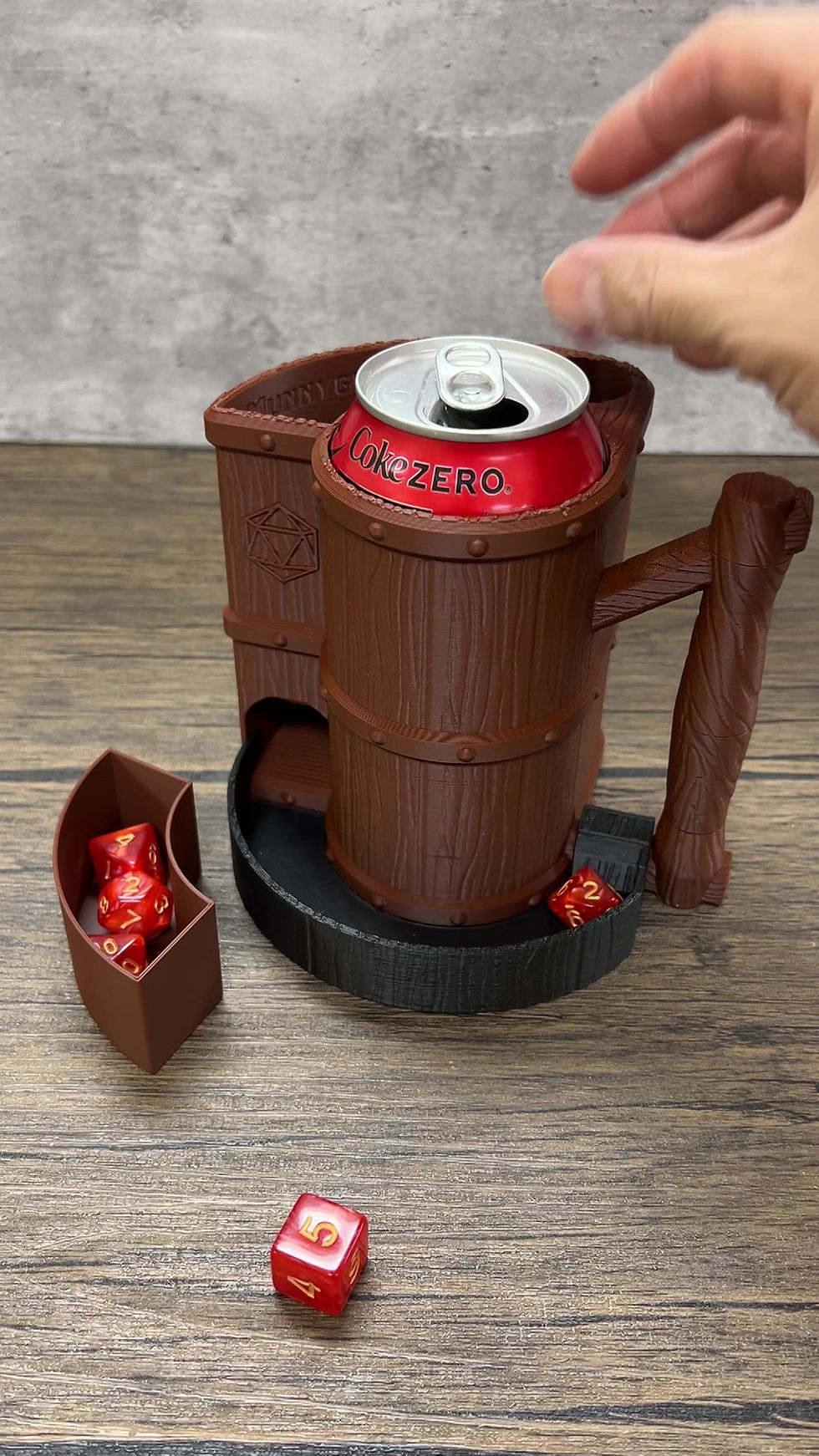 Thumbnail: Mug Dice Tower