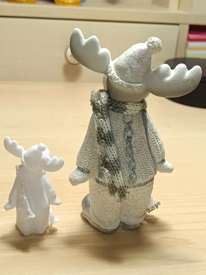 Miniatura: Reno navideño