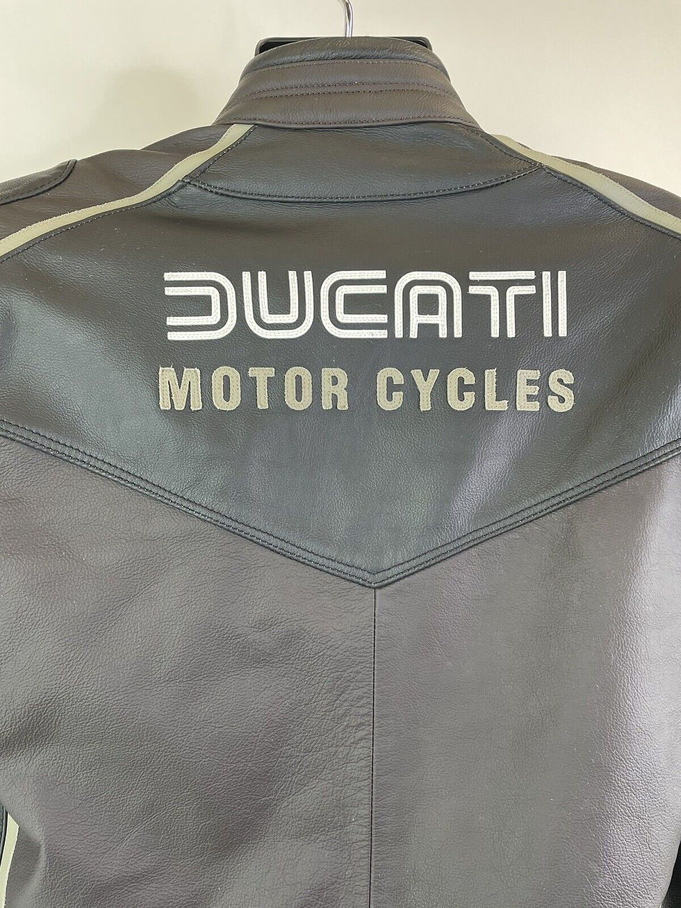 Miniatura: Ducati IOM 78 C1