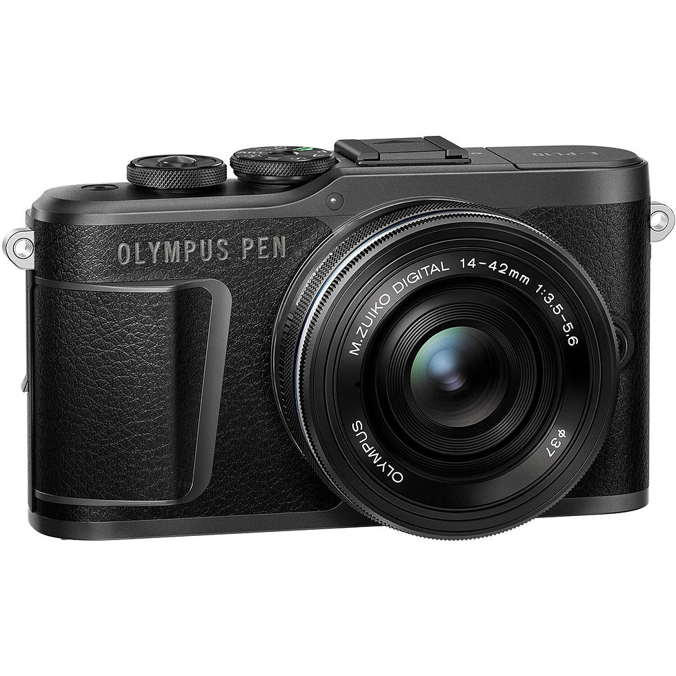 Olympus Pen E PL10 con lente M.Zuiko 14 - 42 Mm