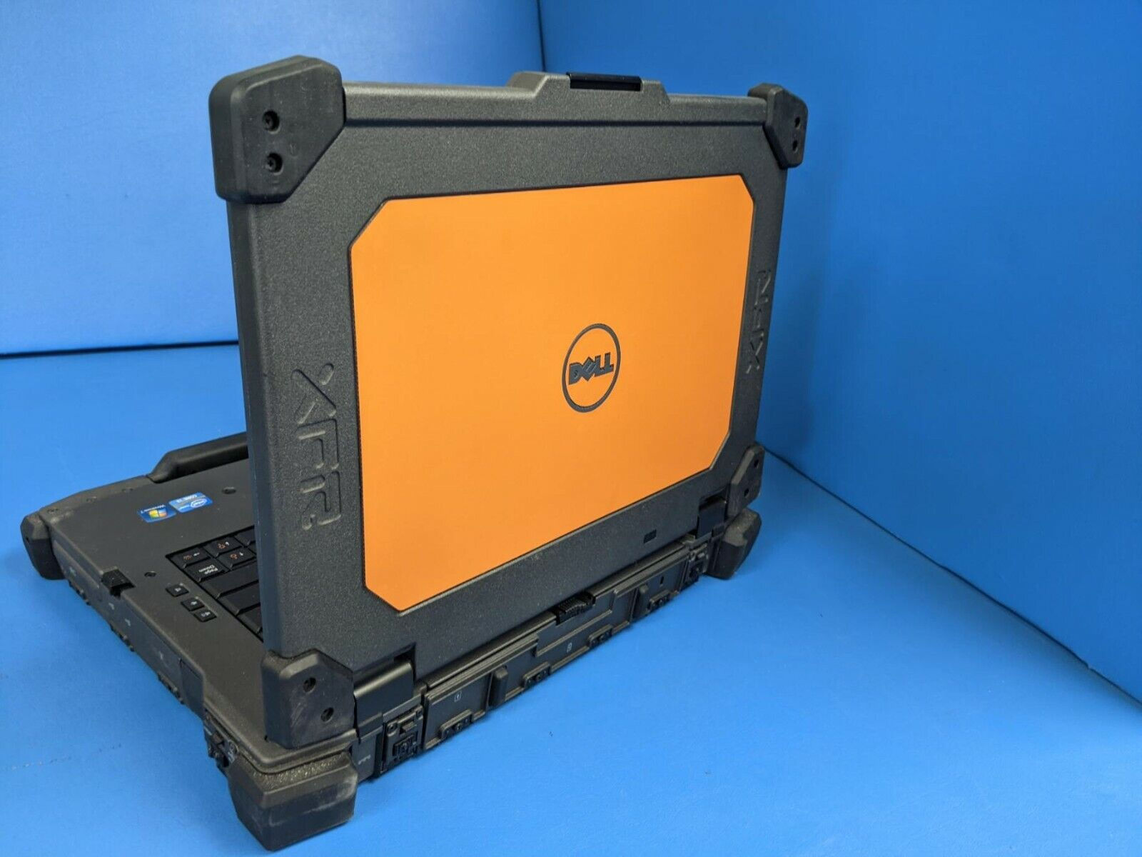 Dell Latitude XFR E6420 Naranja (P14";i7,2620@2.8GHz;16Gb;1TbSDD;W11P)