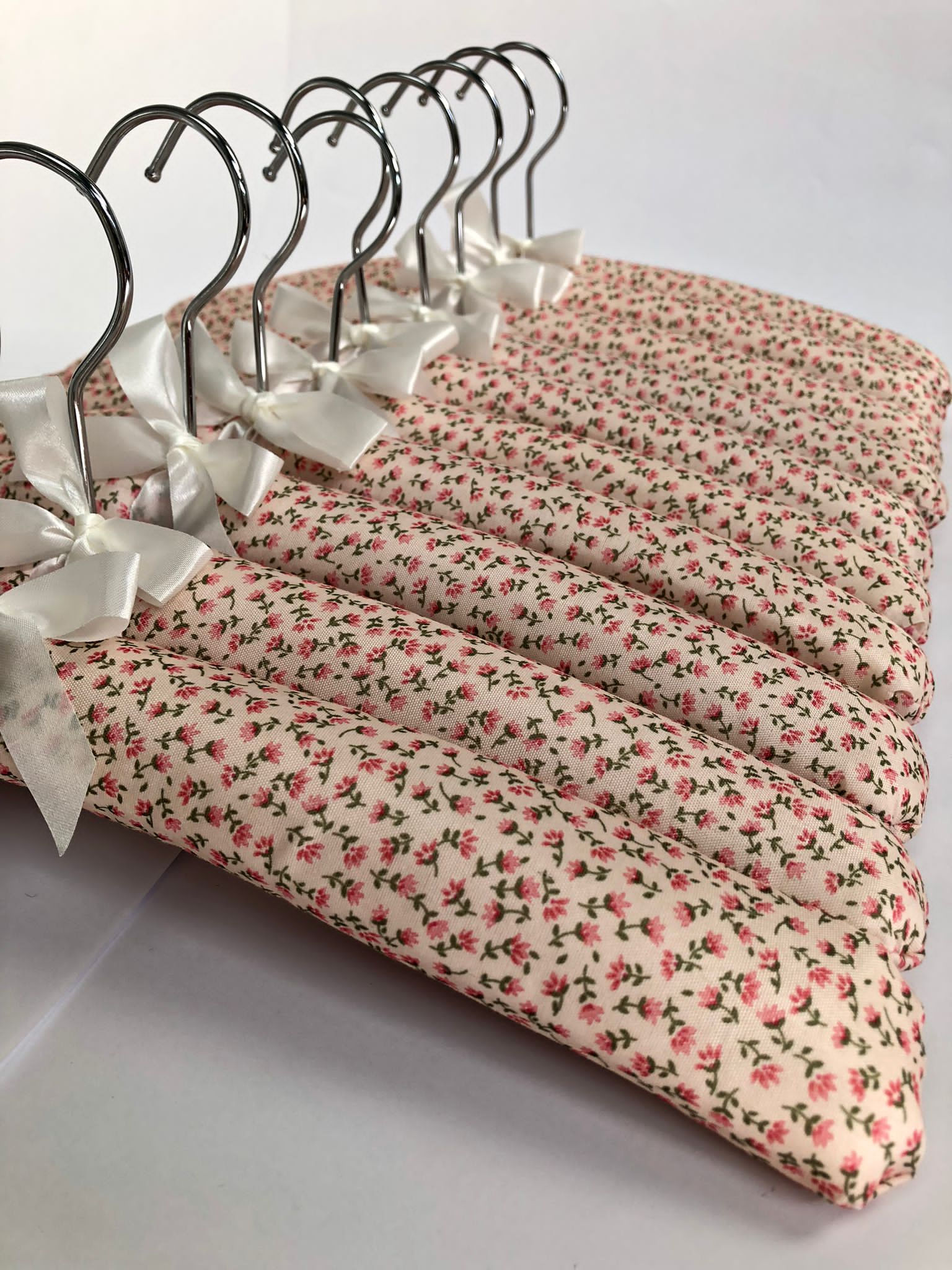Felicity Delicate Floral ~ Cushioned Clothes Hangers