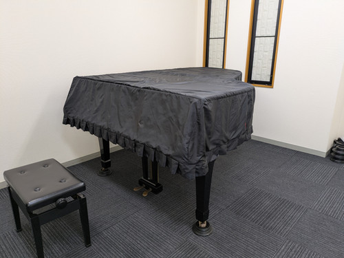 ヤマハ G5D 120 | Ebony & Ivory ピアノ専門店