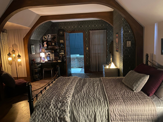 Scarlett's Room_set photo.jpeg