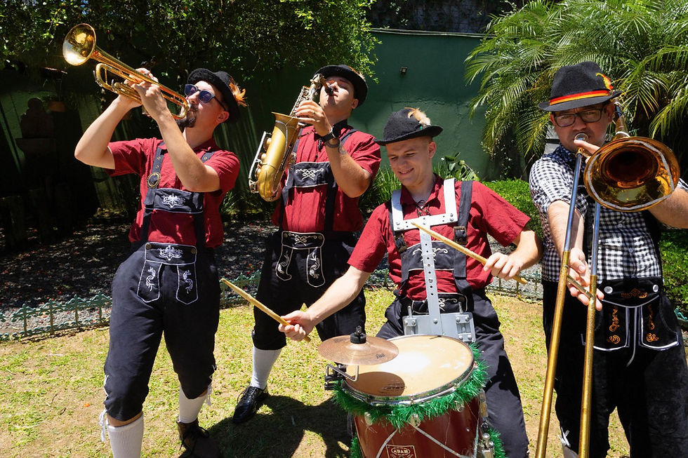 Banda Encantada anima a manhã deste sábado na Casa Krüger
com repertório germânico