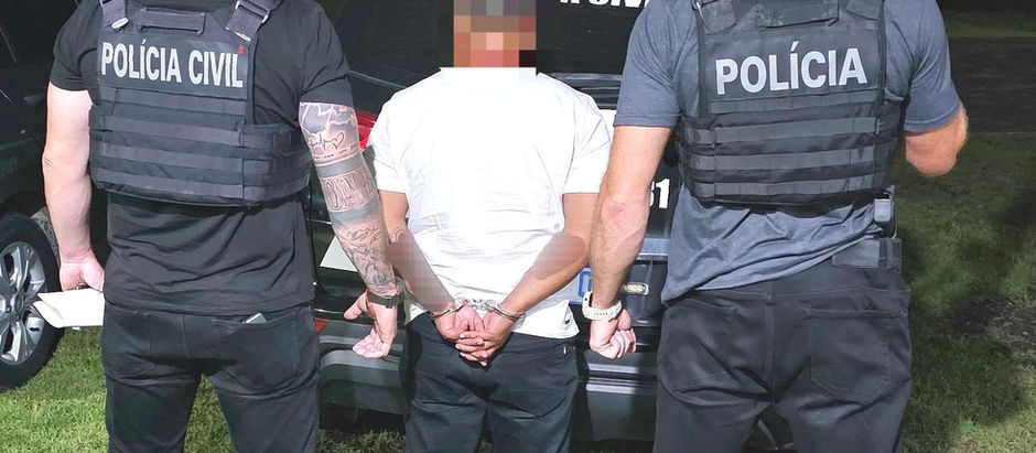 Polícia Civil cumpre mandados de busca e apreensão em Joinville; um homem foi preso