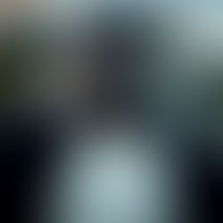 From | Primeiras imagens da 2ª temporada revelam verdades ocultas sobre a cidade misteriosa
