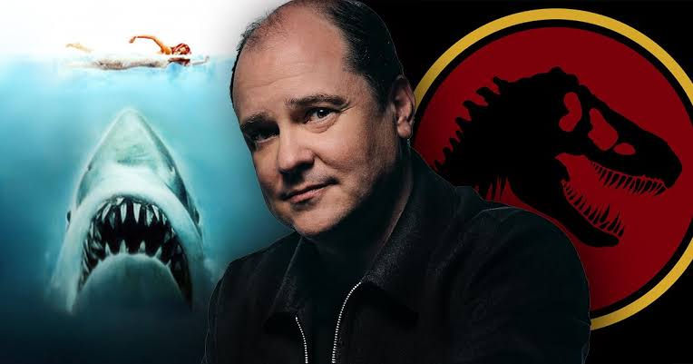 Mike Flanagan diz que adoraria fazer uma versão de 'Jurassic Park' e Tubarão'