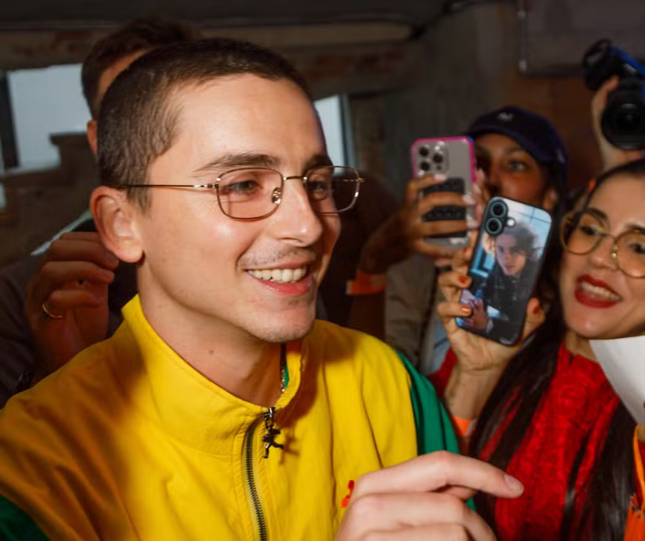 CCXP25 | Timothée Chalamet surpreende fãs antes do evento