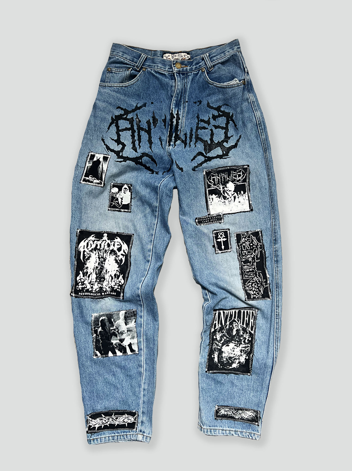 EXIT LIGHT DENIM JEANS
