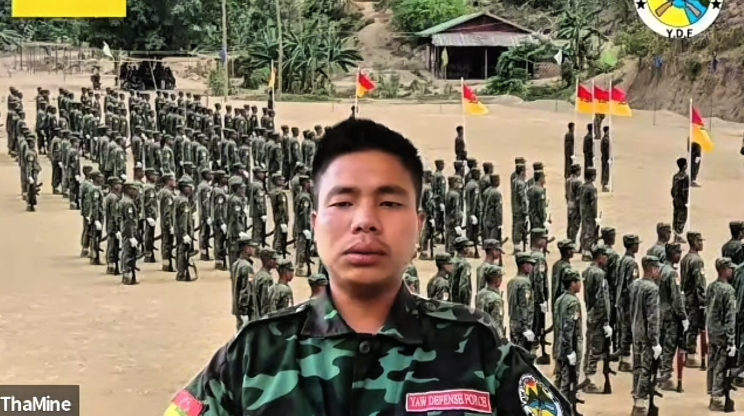 YDFဗဟိုကော်မတီဝင် တပ်မှူးသမိုင်း
