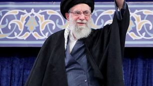 အီရန်ကို ၄၁နှစ်ကြာအုပ်ချုပ်ခဲ့တဲ့ ဘာသာရေးခေါင်းဆောင် အလီခါမေနီ 