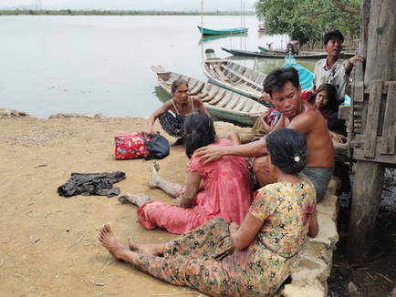 ရခိုင်တကျော့ပြန်တိုက်ပွဲအတွင်း အရပ်သား ၉၀၀ ကျော် သေဆုံးခဲ့
