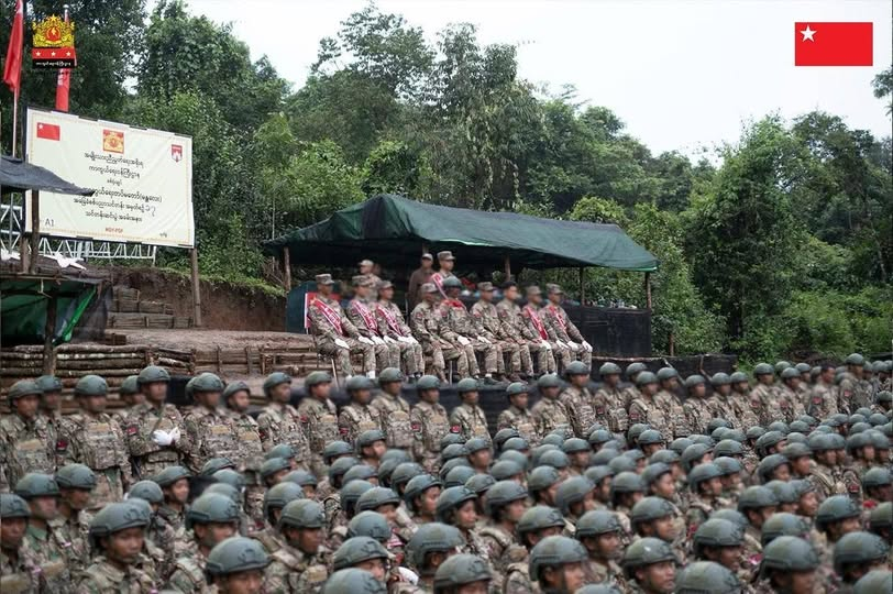 PDFမန္တလေး အခြေခံစစ်ပညာသင်တန်း အပတ်စဉ် (၁၇)သင်တန်းဆင်းပွဲကို ၂၀၂၅၊ စက်တင်ဘာလမှာကျင်းပနေပုံ