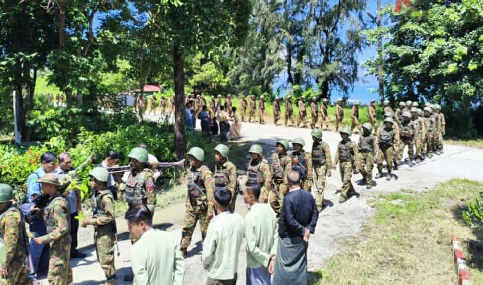 ပုံစာ-ကျောက်ဖြူစစ်ဆင်ရေးကစစ်ကောင်စီတပ်ဖွဲ့ဝင်များကို စစ်အုပ်စုဖော်ပြထားပုံ။