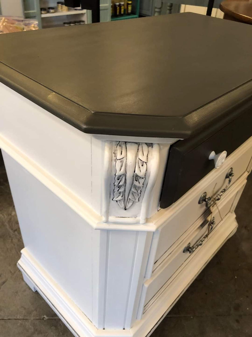 whitesmalltable (3)