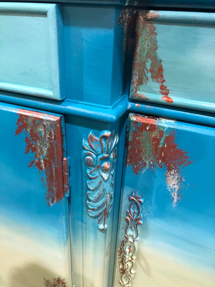 patinadistressedcabinet (3)